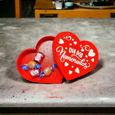 caixa de süßigkeiten dia dos freunde by suppe 3d haushalt dekor liebe box kleidungsstück valentinstag herz 3d print model - Mito3D