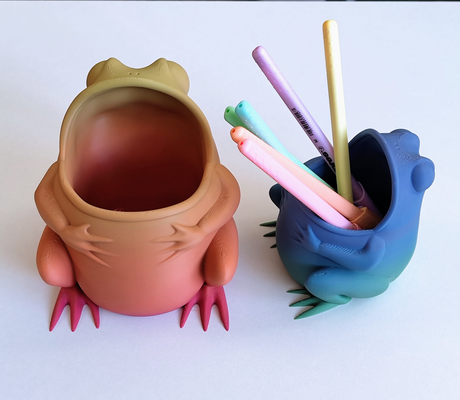 grenouille crayon titulaire soutien by trixs3d ménage bureau pot organisateur stylo bureau gamins 3d print model - Mito3D