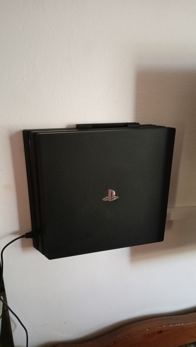playstation ps4 pro wall mount shared by spank7 tools gadgets 3d print model - Mito3D