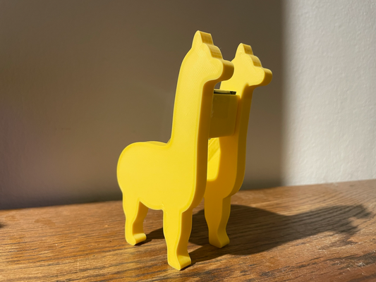 lama nastro dispenser by timotista domestico ufficio alpaca scotch washi magnetico scrivania animale divertimento carina 3d print model - Mito3D