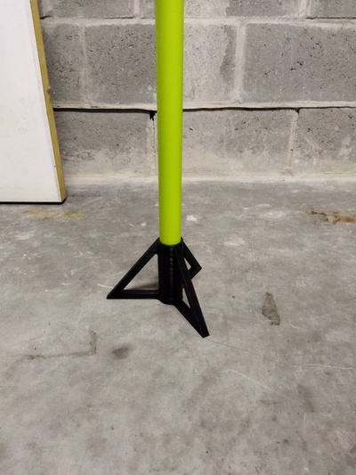pieds supporter titulaire soutien up to 31mm tube by ap ingénierie ménage jardin chiens agilité sauts 3d print model - Mito3D