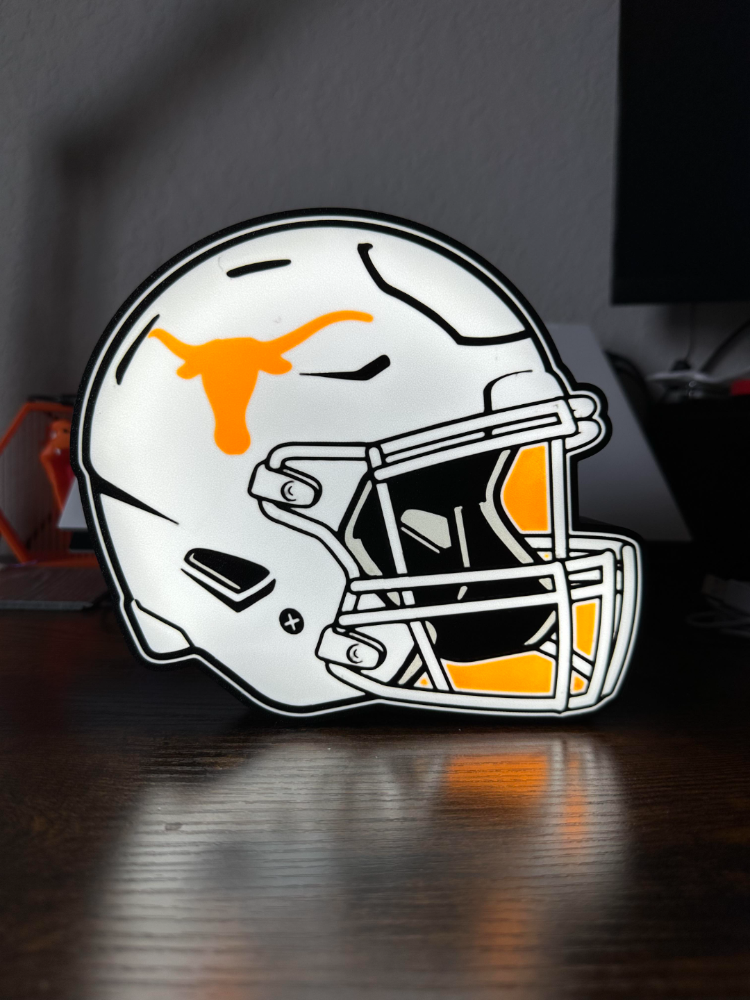 longhorns lighbox by geek genius collective art signs & logos long horn horns texas texan college football foot ball sport sports team teams helmet mask game games play playoff offs 3D print model - Mito3D