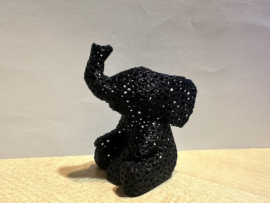 voronoi baby elephant remixed by t stk toys & games characters decoration animal deco art creative homedecor nature wildlife beginner 3d print model - Mito3D