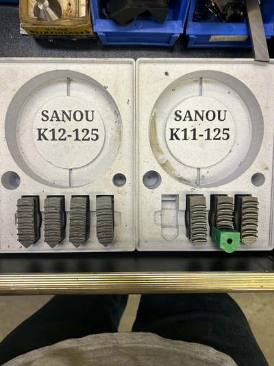 4 mâchoire mandrin titulaire soutien 125mm remixé by jf loisir diy mini lathe passe temps machinist tour 3d print model - Mito3D