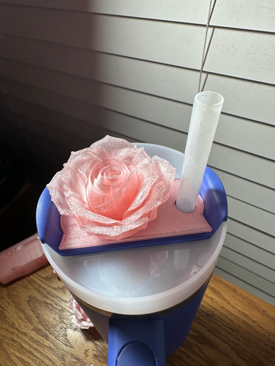 stanley tasse ziemlich rose deckel topper neu gemischt by flitzer haushalt dekor mädchen freundin valentinstag geschenk frauen 3d print model - Mito3D