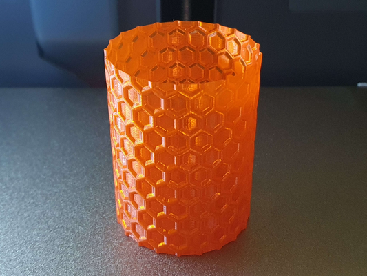 hexagon honeycomb vase by burmanatorxz art sculptures 3d print model - Mito3D