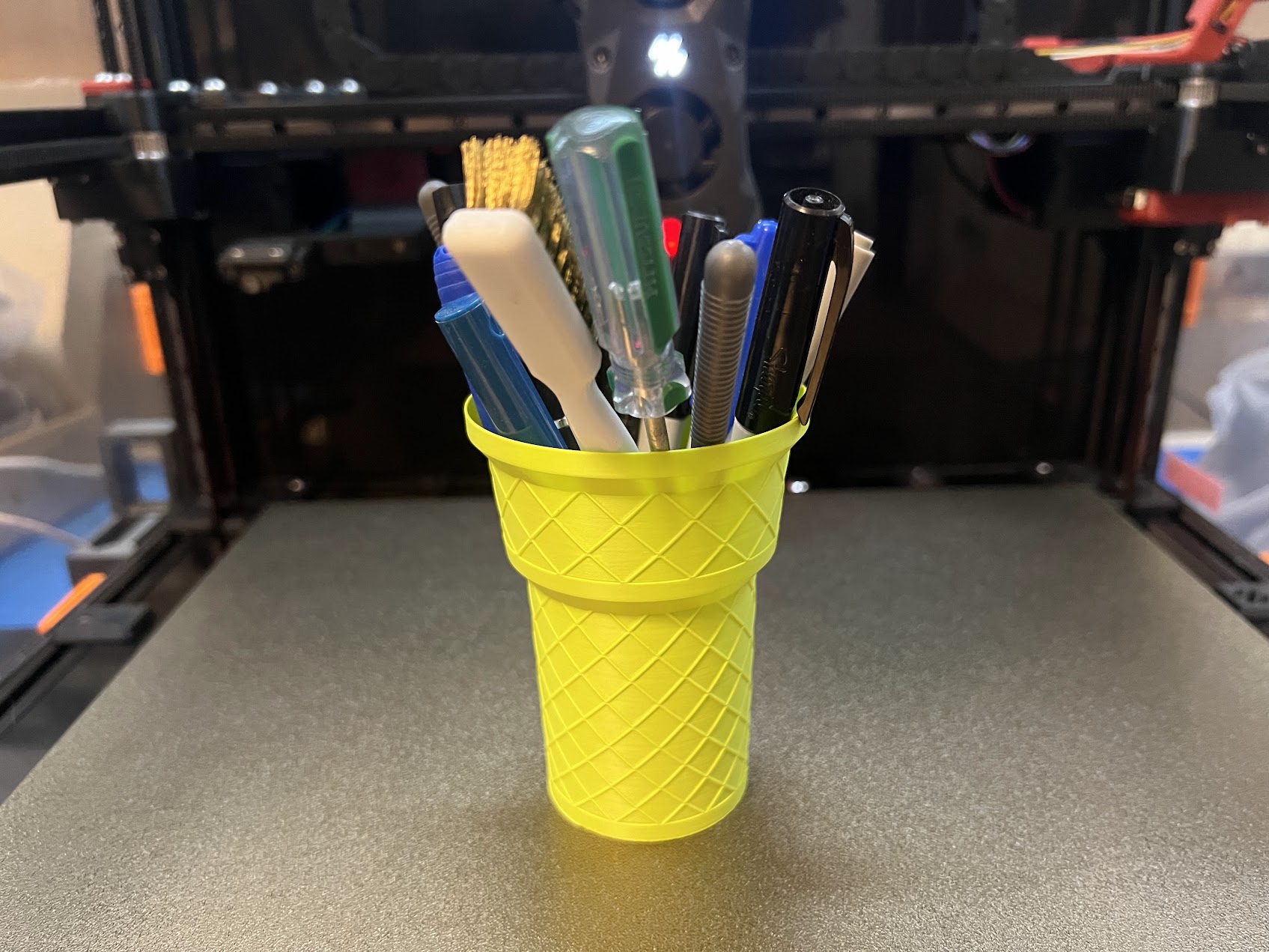 vase mode ice cream cone by donald sayers household office spiral vasemode penholder pencilholder spiralvasemode spiralizedvasemode 3D print model - Mito3D