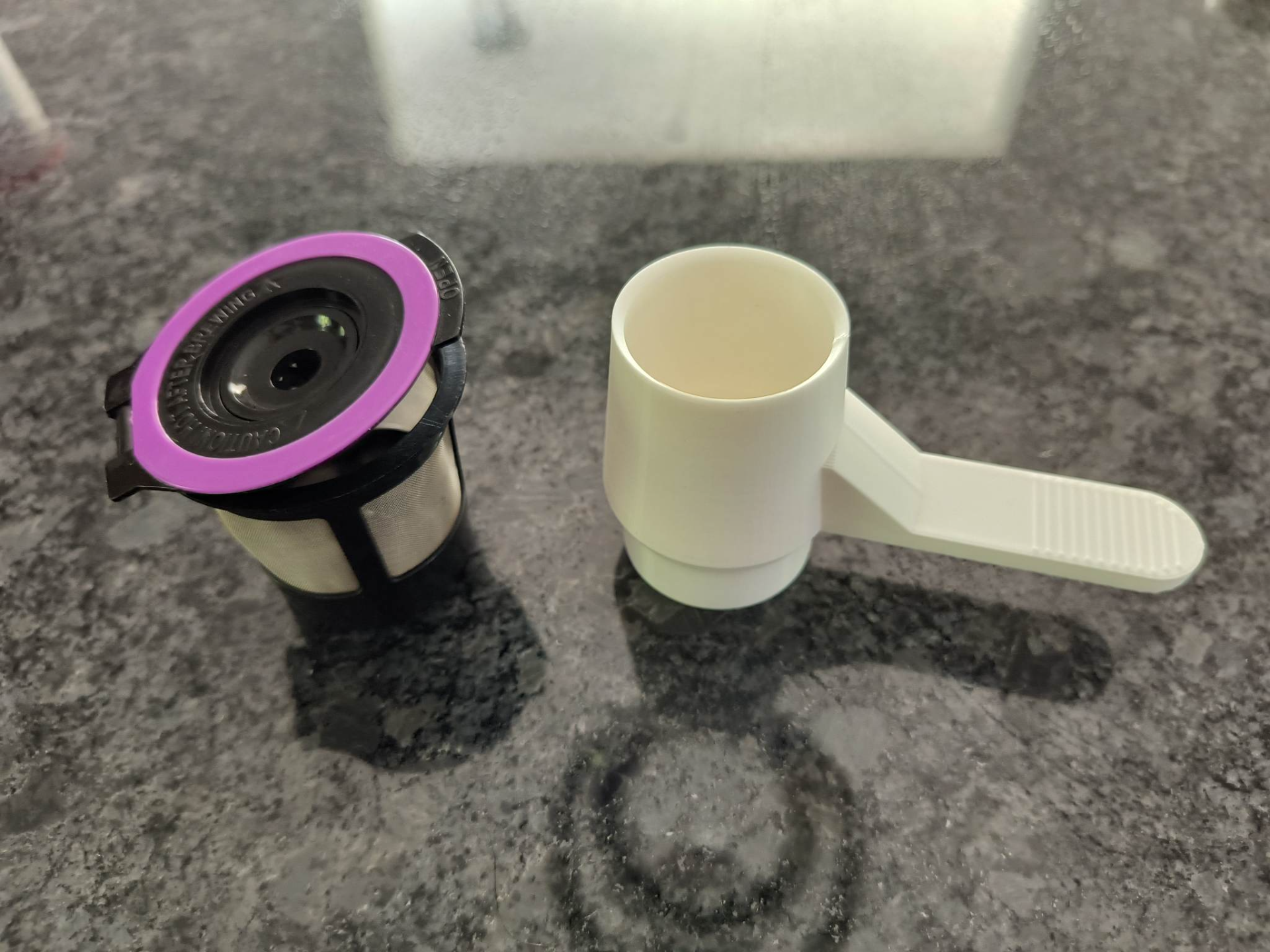 keurig cucharón manosear reutilizable tazas by makidev casa modelos gubia taza cafe 3D print model - Mito3D