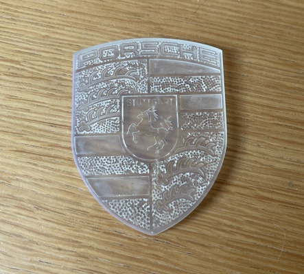 porsche badge by rasmussen art modèles 3d print model - Mito3D