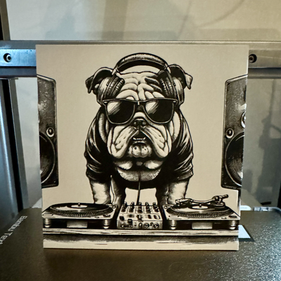 bulldog art - hueforge by turbospeed 2d english wall music dj black white dog dogs pet 3d print model - Mito3D