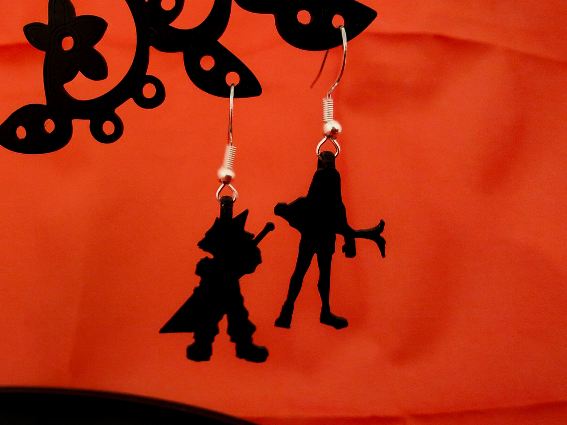 final fantasy vii cloud tifa inspired earrings by jinivus 3d fashion 7 finalfantasy ffvii ff7 ff earring jewelery jewellery keyring necklace video game games gamer jewelry 3D print model - Mito3D