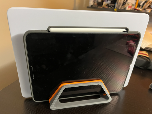 macbook hava ipad ayakta durmak by halojenler ev halkı ofis rıhtım kulp destek doluyor dikey 3d print model - Mito3D