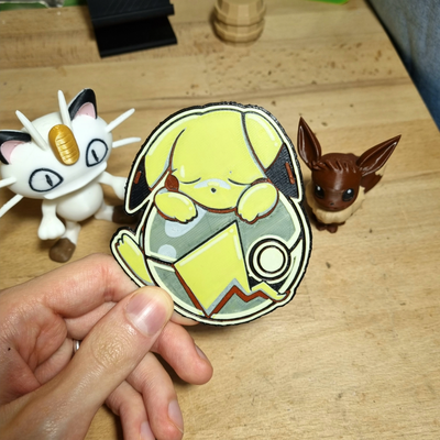 niedlich pikachu pokeball porträt hutschmiede by simi generativ 3d modell lithophan 2d kunst 2024 pokémon farbton schmiede gelb hut vorne pokeballs sack ball baby 3d print model - Mito3D