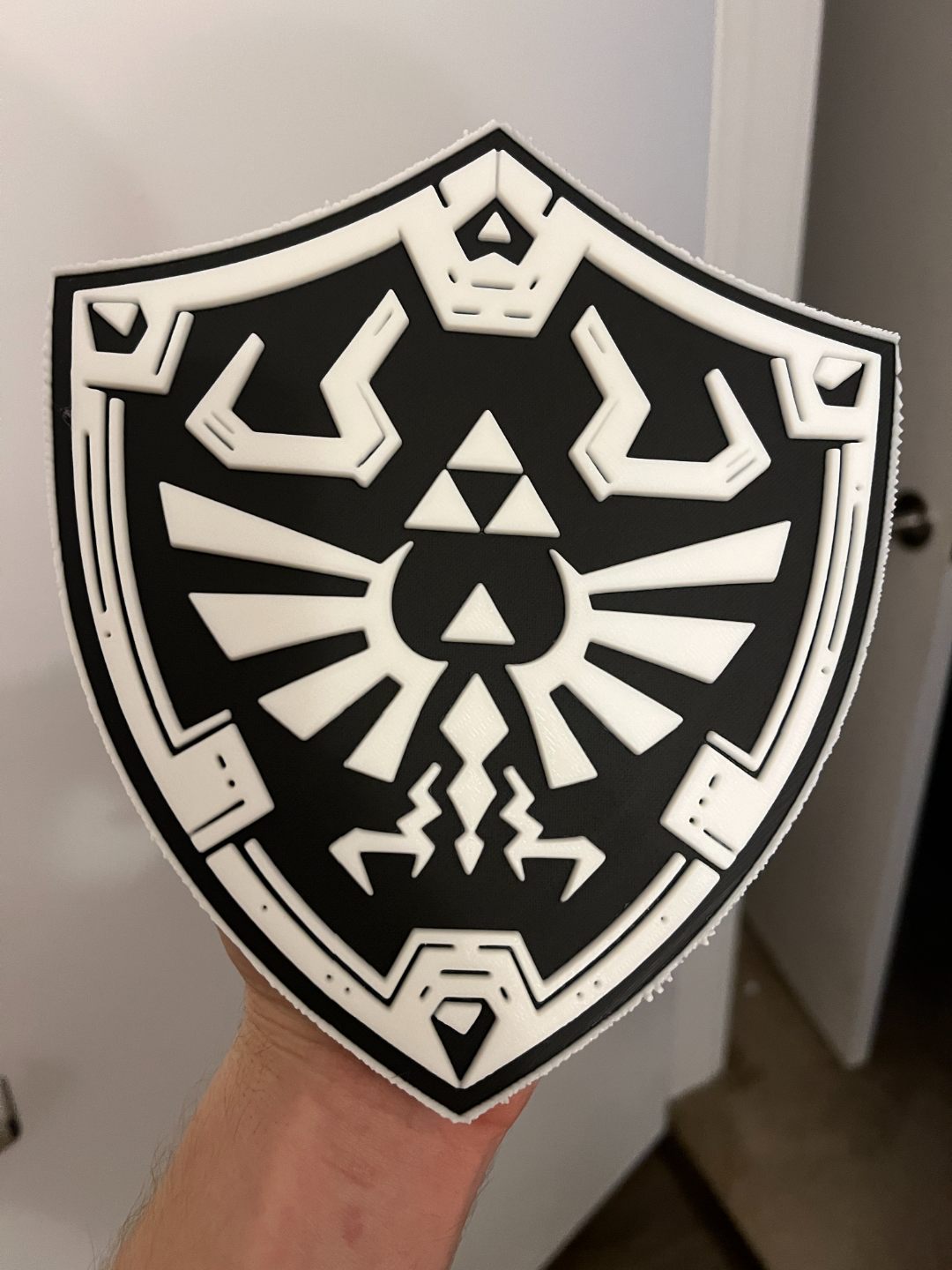 zelda hyrule bouclier signe by rp47 dessins art panneaux logos forge chapeaux légende of 3D print model - Mito3D