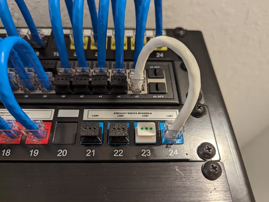 rj45 ethernet polvere copertina guaina spina by jaxel passatempo fai elettronica 3d print model - Mito3D