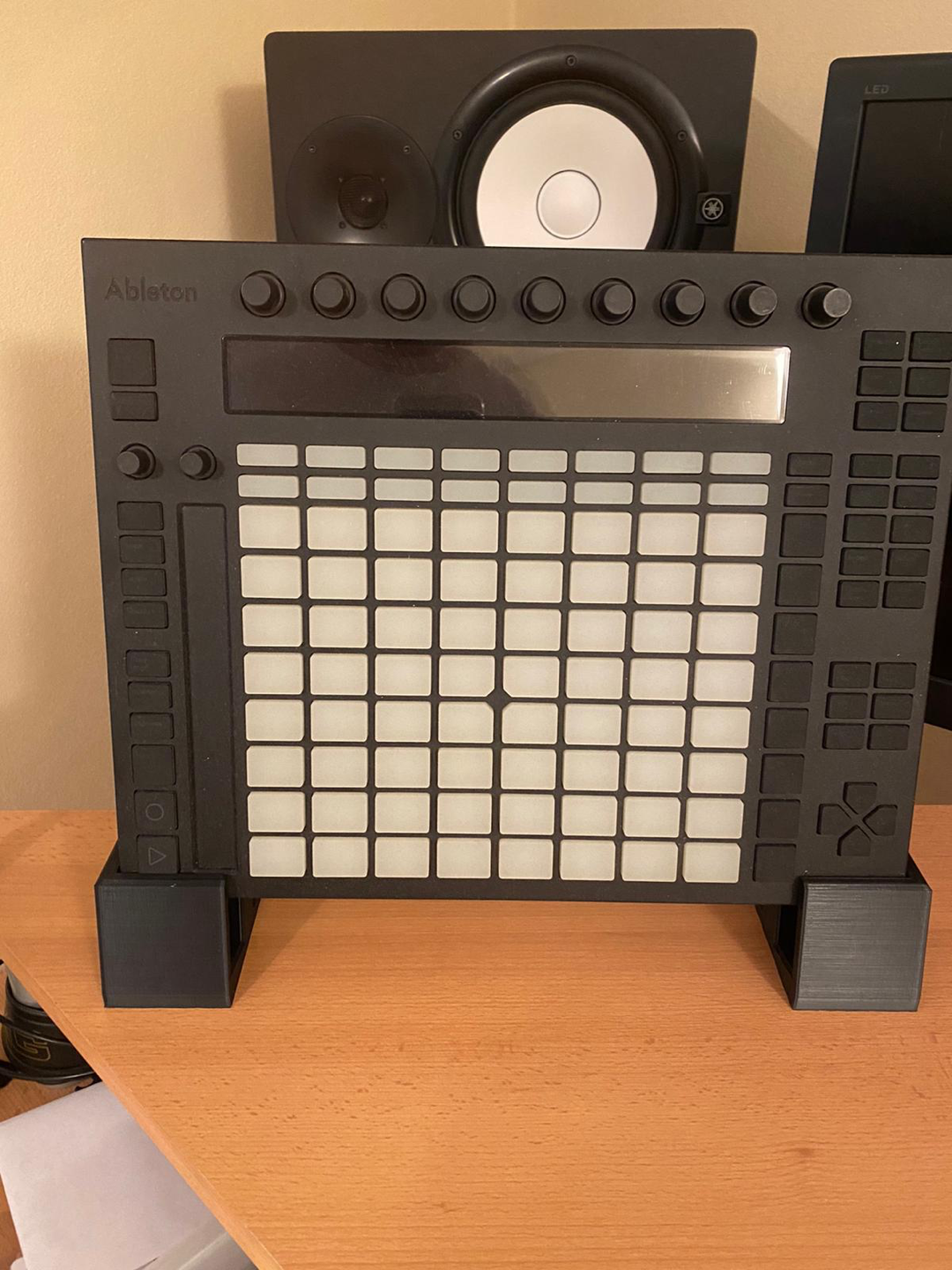 ableton push stand - small by insidedesign hobby & diy music controller midi 3D print model - Mito3D