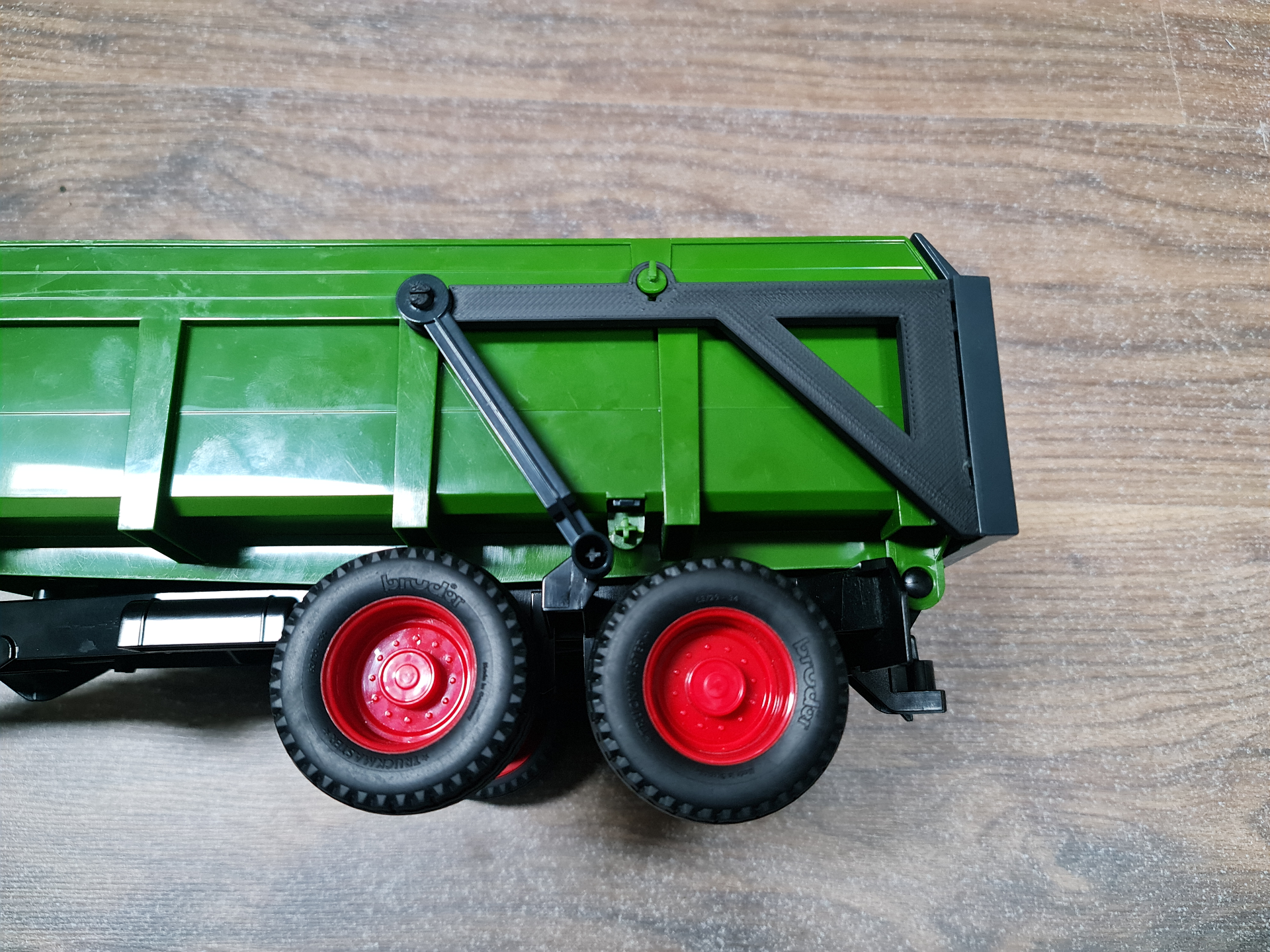 bruder traktor anh nger ersatzteil by klauskolbe007 giocattoli giochi fratello trattore anhaenger 3D print model - Mito3D