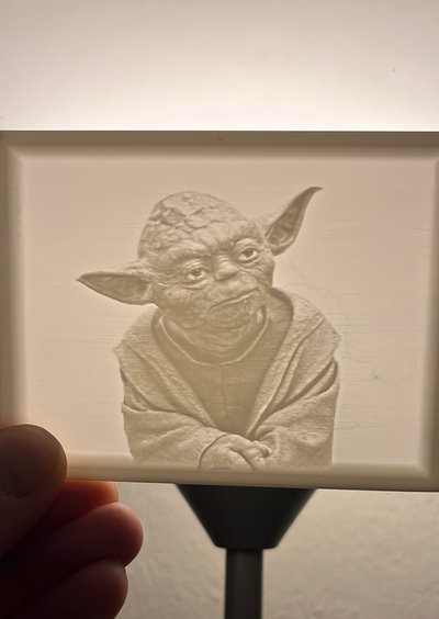 yoda star kriege lithophan by x1cccc generativ 3d modell hutschmiede krieg sterne charakter porträt 3d print model - Mito3D