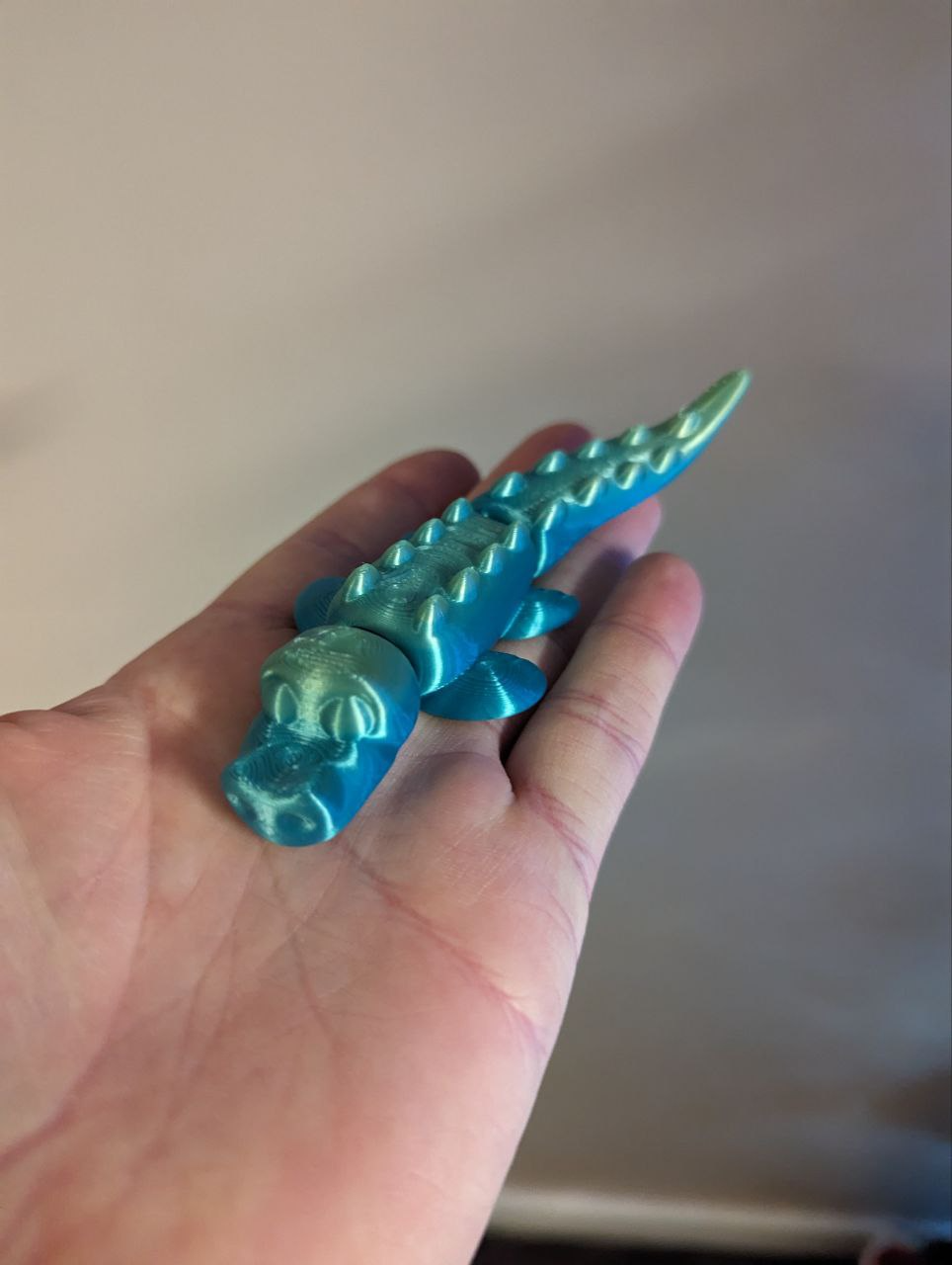 fofa flexi crocodilo by bellamys3dprints brinquedos jogos flexível articulando croc jacaré 3D print model - Mito3D