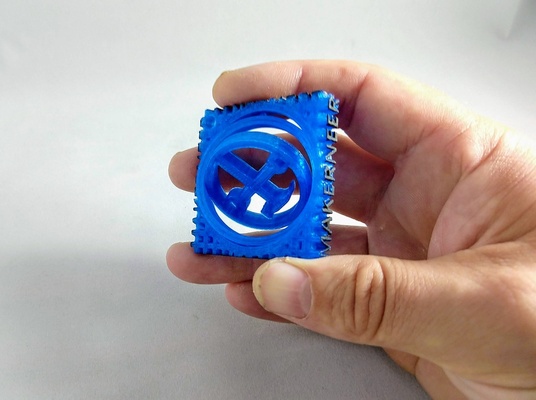 hammer schlüssel kardanisch schlüsselbund by makerneer mode modelle pla visitenkarte spinnen gyroskop thingiverse schlüsselanhänger vatertag flashforge mikroswiss 3d print model - Mito3D