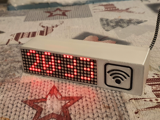 sencillo esp32 reloj ntp by pedro pasatiempo bricolaje diy electrónica escritorio wifi 3d print model - Mito3D