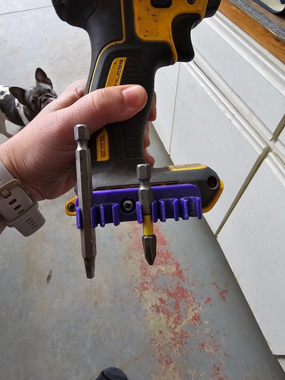 dewalt bit kulp destek yeniden karıştırılmış by mcmbrown211 araçlar düzenleme 3d print model - Mito3D