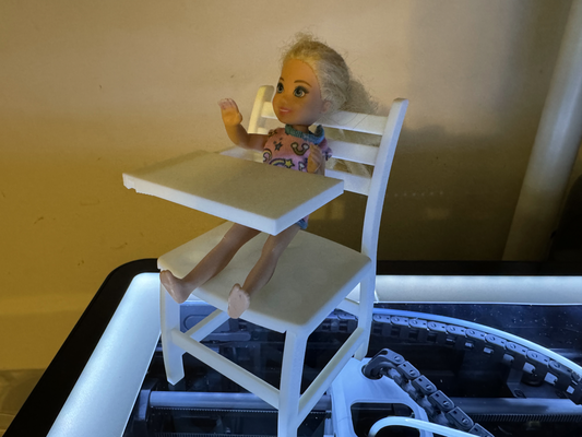 barbie poupée école bureau remixé by rschrader jouets jeux chaise presse forme ajustement friction 3d print model - Mito3D