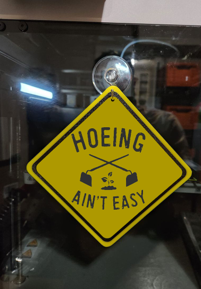 hoeing easy window hanger by bromigo77 art 2d sign car accessories 3d print model - Mito3D