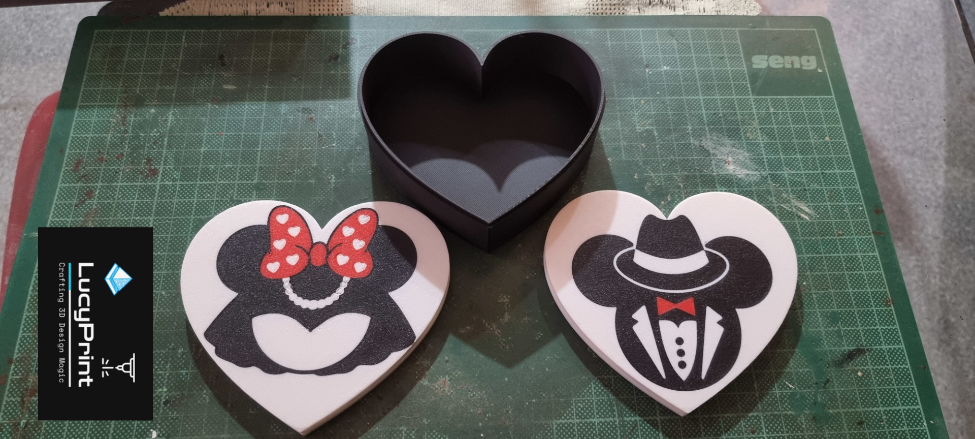 mickey minnie maus hochzeit schmuck box by lucyprint mode modelle verhalten hochzeit valentinstag disney 2d micky erinnerung liebe schmuckkasten schmuck 3D print model - Mito3D