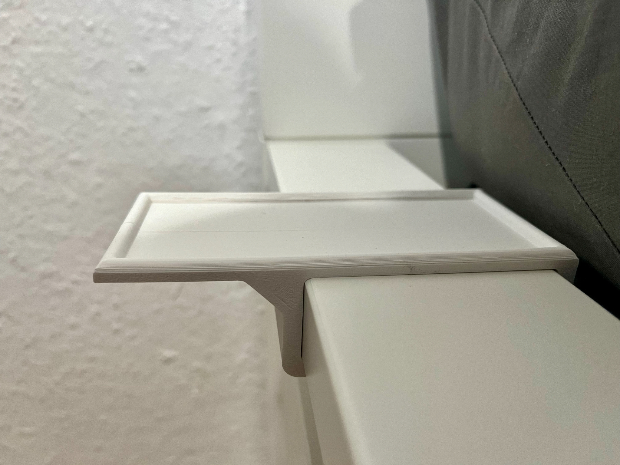 malm ficar pé grampo capaz impressão in colocar ikea by dubios42 casa modelos criado mudo mesa cabeceira pista 3D print model - Mito3D