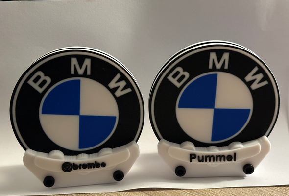 bmw untersetzer untersetzer benutzerdefiniert neu gemischt by sqdsl ger haushalt haus modelle getränk getränke achterbahn getränkeuntersetzer set brembo rennen werkstatt bremse bremssattel bremssattel autos bier energie motorsport autoszene anpassbar 3d print model - Mito3D