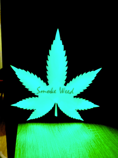 lampada luce scatola cannabis kana erba guidato lumiere boite marijuana by guillaume76620 arte modelli lampe fumo foglia 3d print model - Mito3D