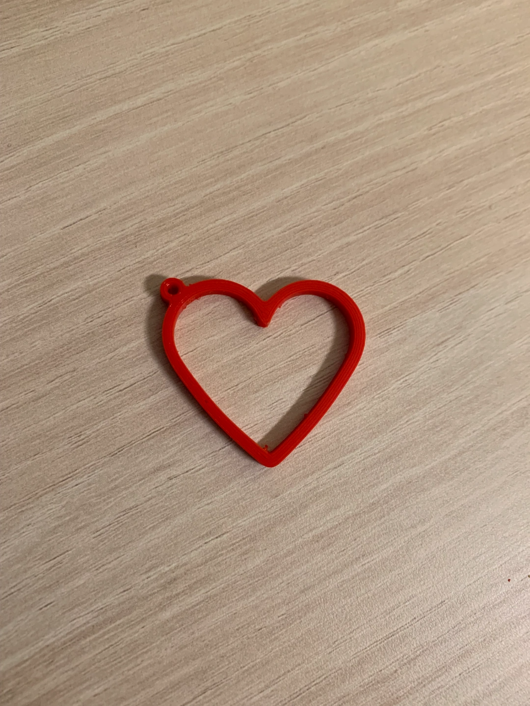 heart keychain pendant by xeraj household festivities hearts gift valentine valentineday valentines valentinesday key accessory keyaccessories accessories simple 3D print model - Mito3D