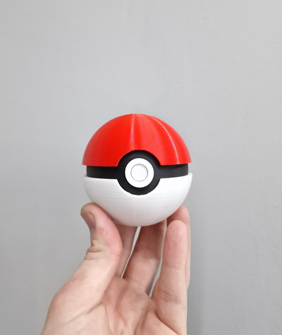 classico pokeball by mike 3d giocattoli giochi pokemon culo 3d print model - Mito3D