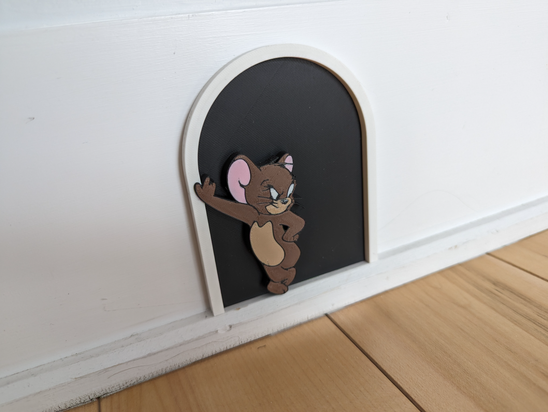 tom jerry dekorativ mauer loch neu gemischt by marc abonnieren haushalt dekor 3D print model - Mito3D