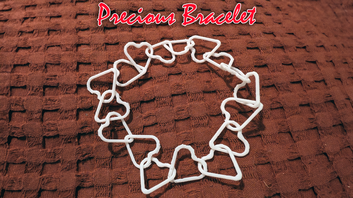 corazones pulsera by andrea1211 moda joyería joya corazón enamorado concurso santo precioso metal cadena delicado 3d print model - Mito3D