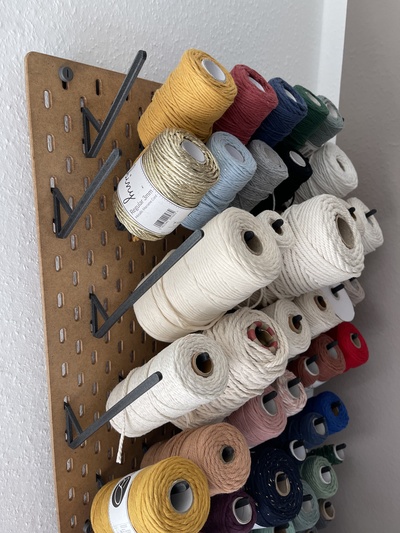 skadis wool yarn hook by mark h hnel tools organizers spool holder small large knit sew macrame 3d print model - Mito3D