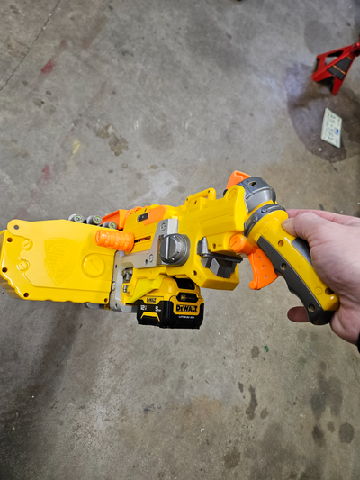 nerf vulcan ebf 25 dewalt 12v adaptador by dgrigorenko passatempo faça esporte ar livre mod modificação nerfmods 3d print model - Mito3D