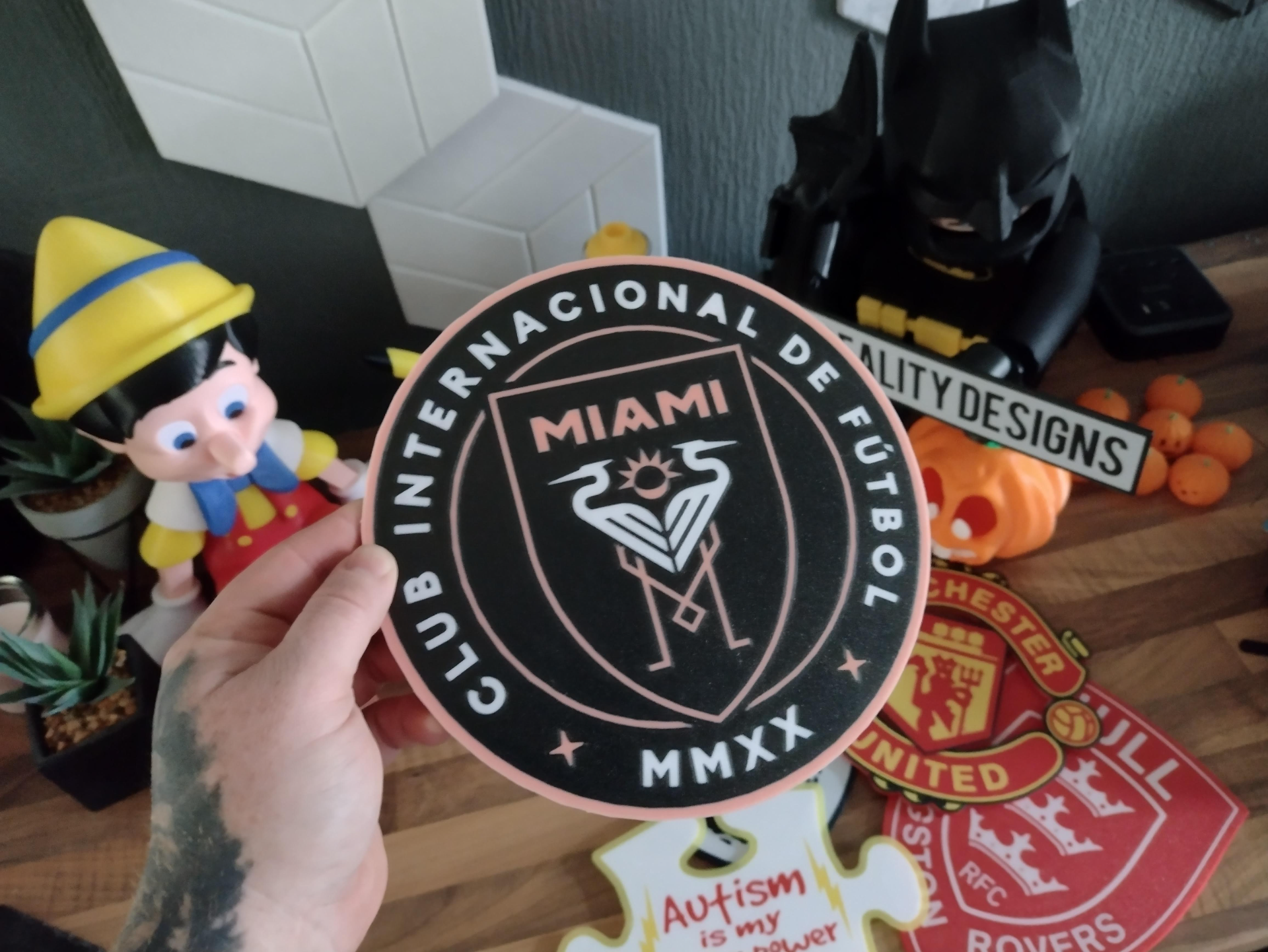 inter miami badge by 3dealitydesigns24 art signs & logos messi football premier league soccer 3D print model - Mito3D