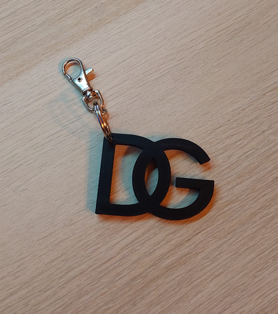 keychain - dolce & gabbana by piersonnico art signs logos dolcegabbana luxe key accessory porte-clefs porte cles cle design accessories 3d print model - Mito3D