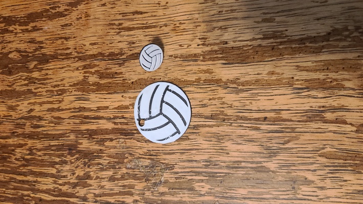 vóleibol pendientes semental aro by dohara1985 moda arete oído anillo anillos pelota deporte llavero niña deportes colgante pendiente orejas colgantes pendan 3d print model - Mito3D