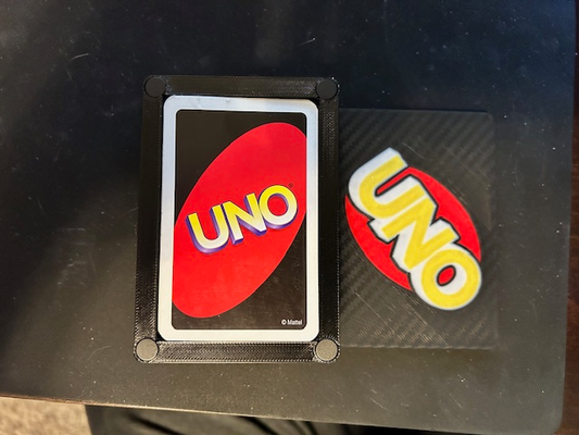 uno box by whicks10 spielzeuge spiele karte halter unterstützung 3d print model - Mito3D