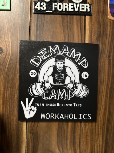 workaholics desmame acampamento poster caixa luz parede arte 3different versões by tropicgtiturbo 2d central comédia correspondência 3d print model - Mito3D