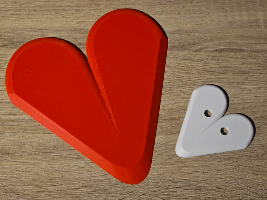 heart scraper bed ice by scratchplate3d tools valentine multitool 3d print model - Mito3D