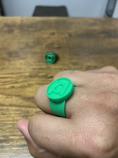 verde linterna anillo versión 2 by bre3dlove diseños accesorios cosplays disfraz historietas cosplay anillos dc comics dc cómic verde cosplayprop 3d print model - Mito3D