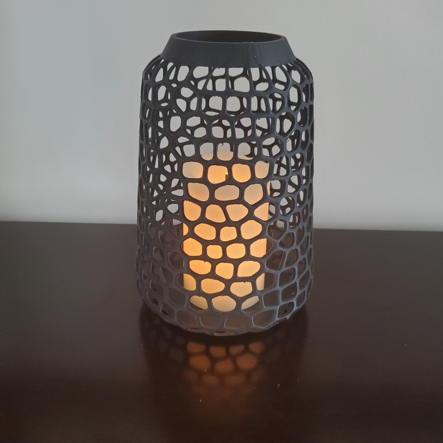 voronoi led vela soporte by bert owen generativo 3d modelo my florero 3D print model - Mito3D