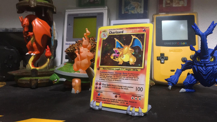 pok lun charizard carte supporter électrique générateur jeu by utilisateur 779291875 jouets jeux 3d print model - Mito3D