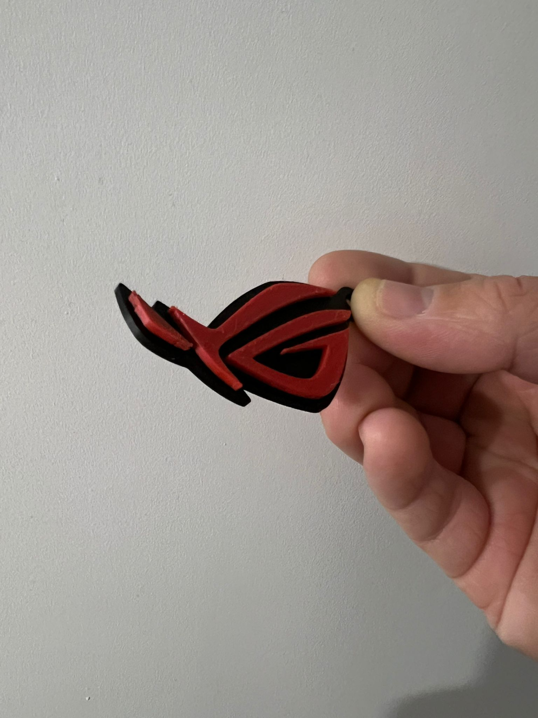 asus rog keychain by scaleoss props & cosplays 3D print model - Mito3D