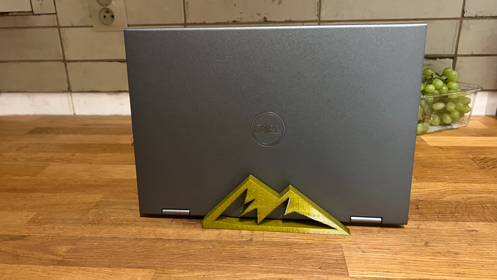 laptop stand halter unterstützung berge by hozak jiri haushalt büro notizbuch notebookstand berg 3d print model - Mito3D