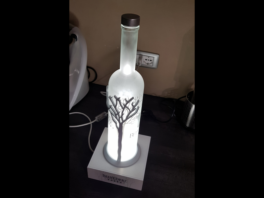 belvedere votka lamba by lele88 ev halkı dekor i̇çmek parti güzel ışık sanat hatıra 3d print model - Mito3D